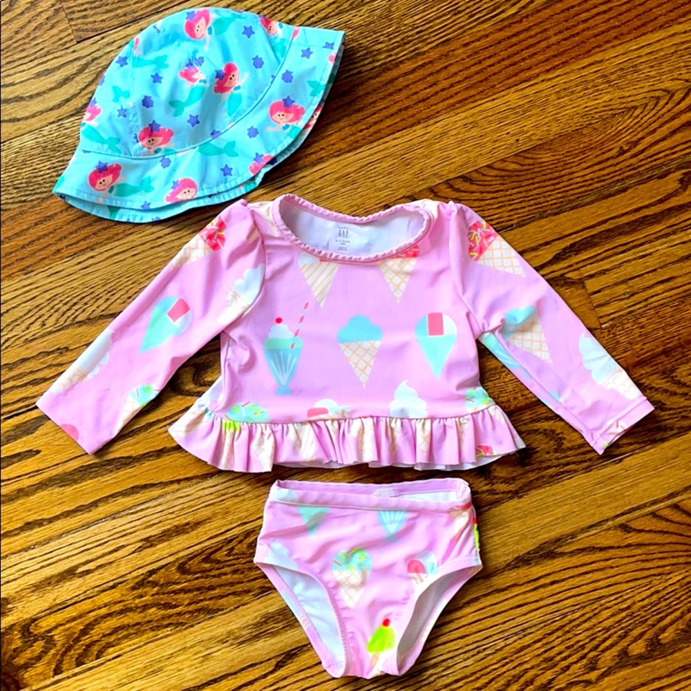 baby GAP bikini set with *bonus* sun hat!